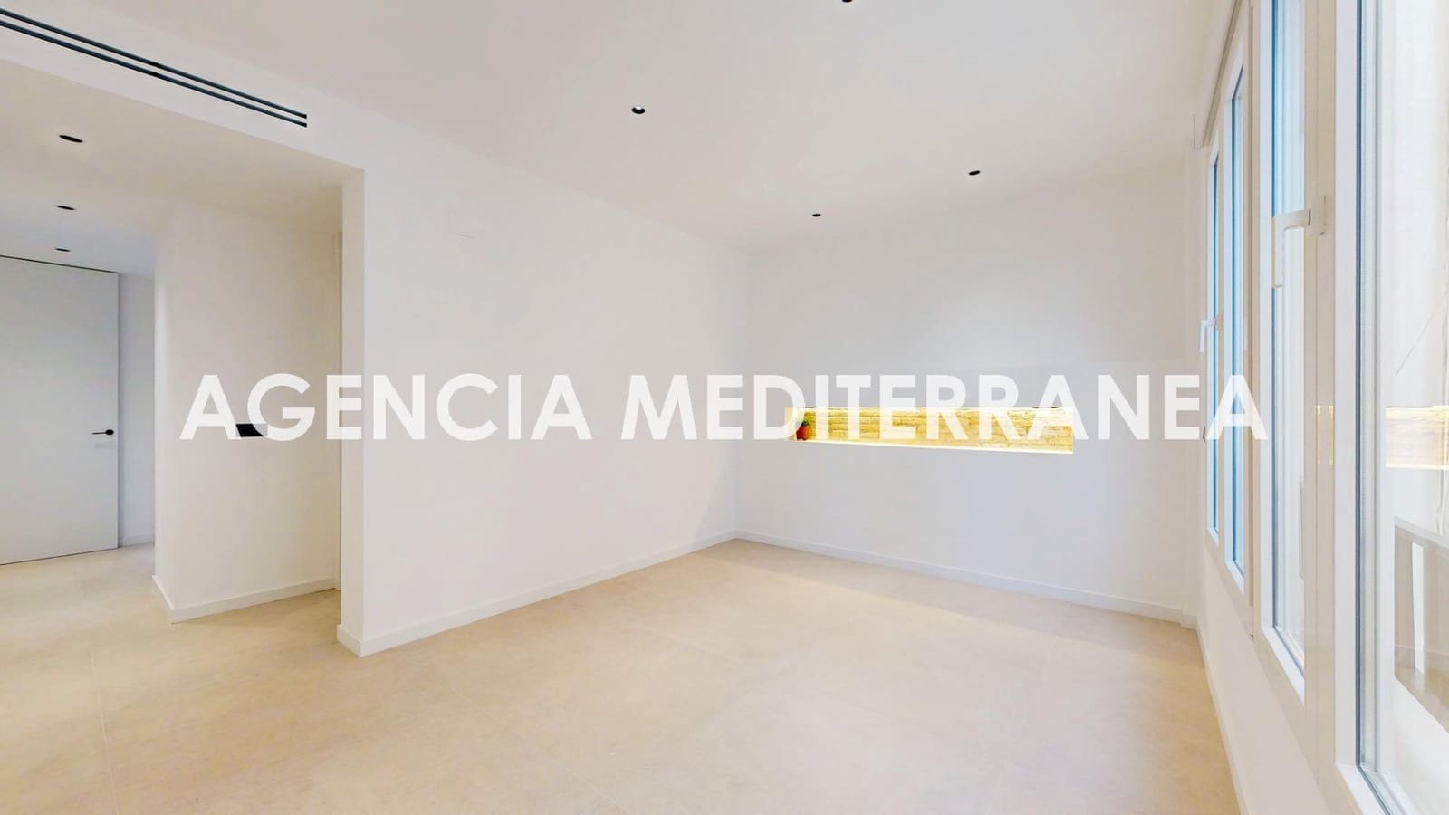 4 soveværelse Lejlighed til salg i Valencia by - € 1.249.000 (Ref: 9543749)