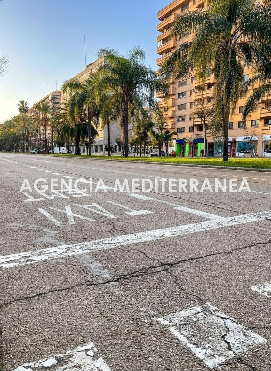 5 camera da letto Commerciale da affittare in Valencia citta - 2.950 € (Rif: 9548333)