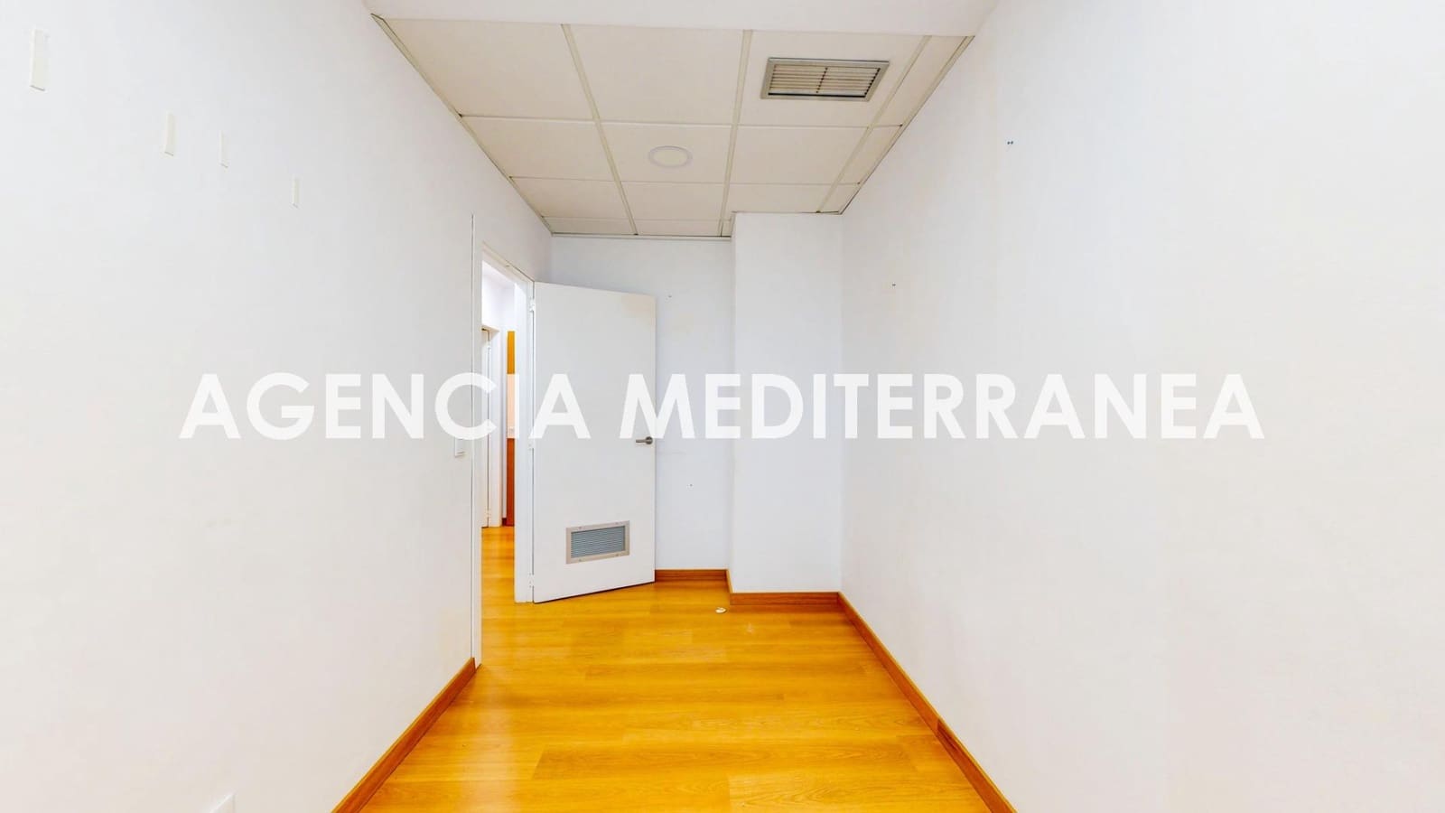 5 camera da letto Commerciale da affittare in Valencia citta - 2.950 € (Rif: 9548333)