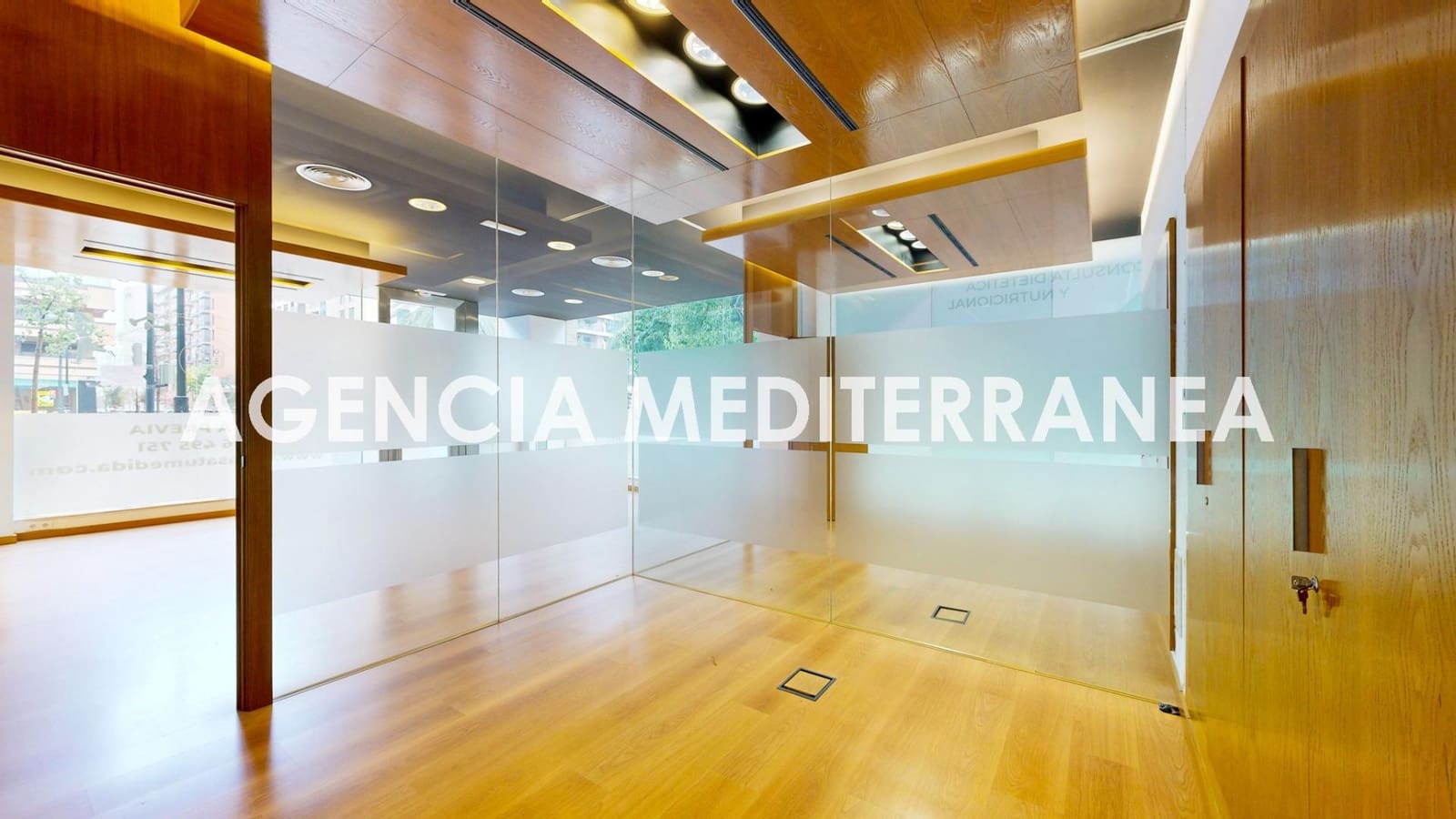 5 bedroom Commercial for rent in Valencia city - € 2,950 (Ref: 9548333)