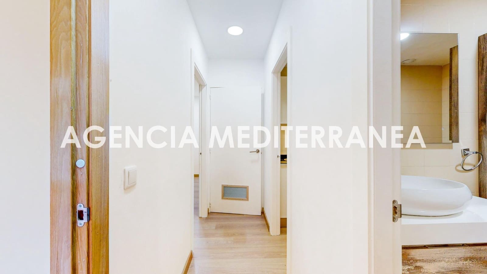 5 bedroom Commercial for rent in Valencia city - € 2,950 (Ref: 9548333)