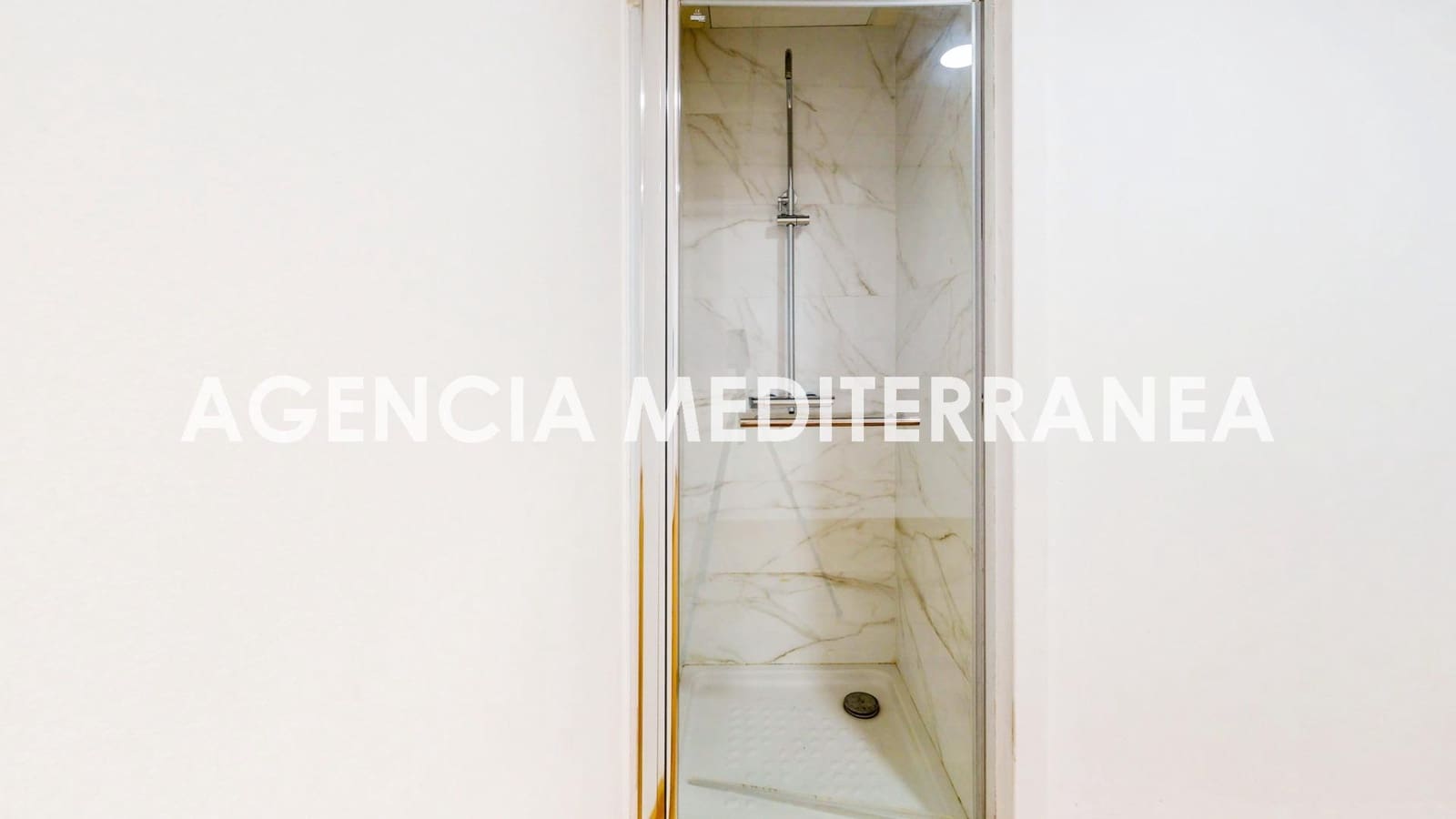 5 bedroom Commercial for rent in Valencia city - € 2,950 (Ref: 9548333)