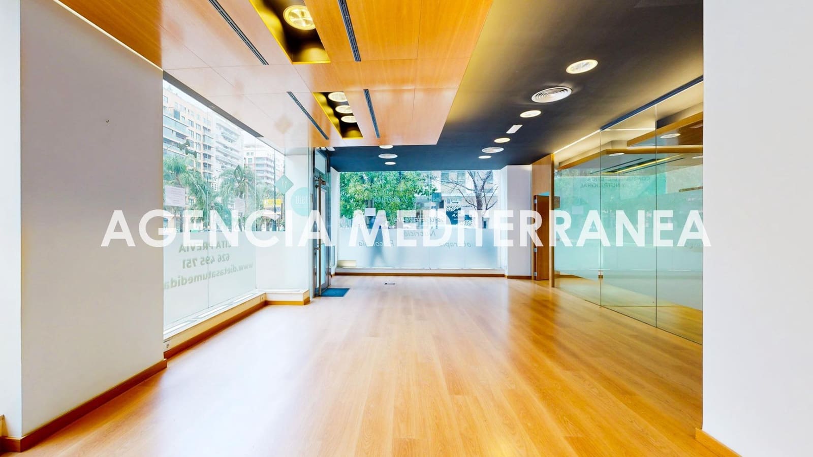 5 bedroom Commercial for rent in Valencia city - € 2,950 (Ref: 9548333)