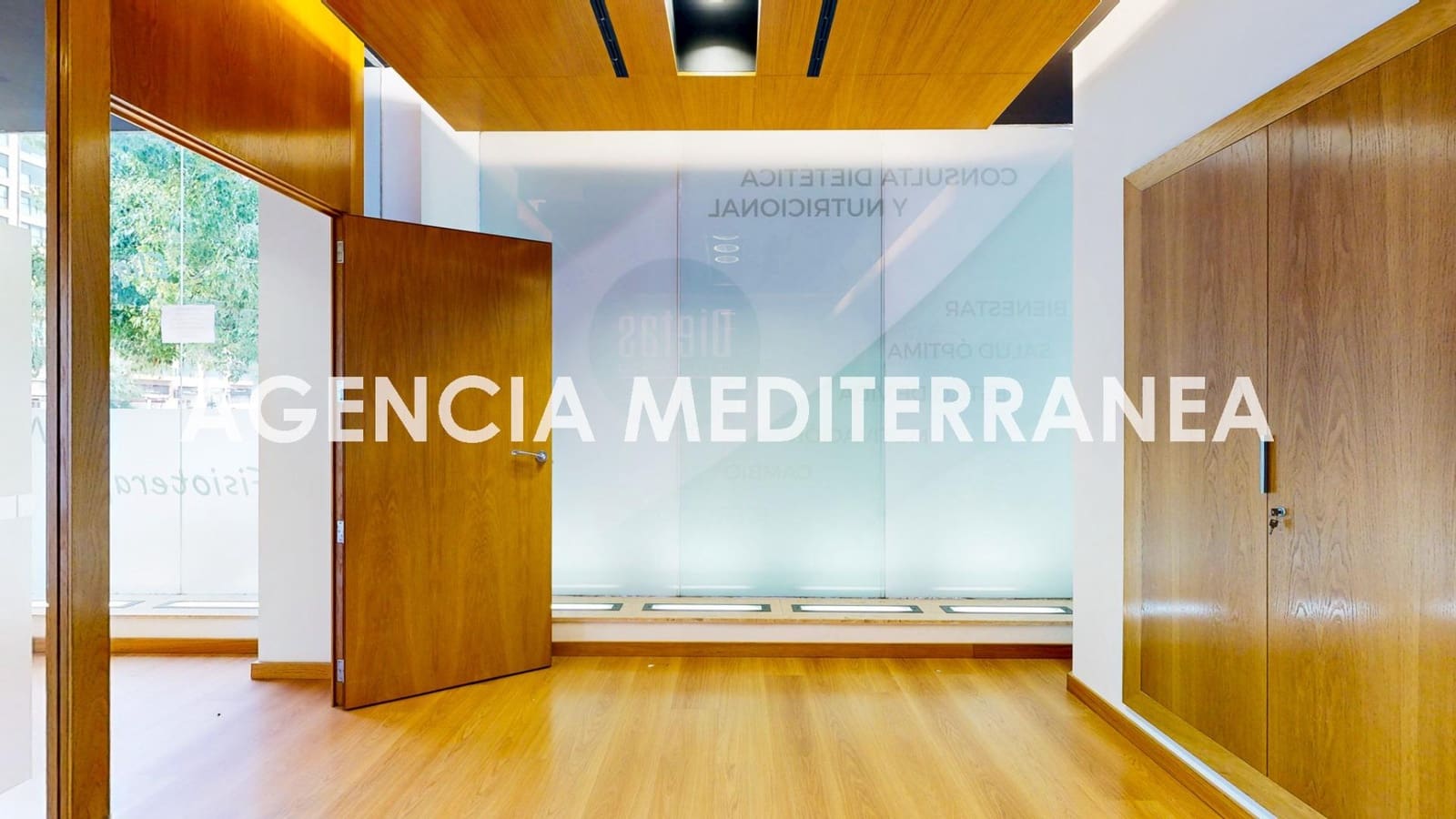 5 bedroom Commercial for rent in Valencia city - € 2,950 (Ref: 9548333)