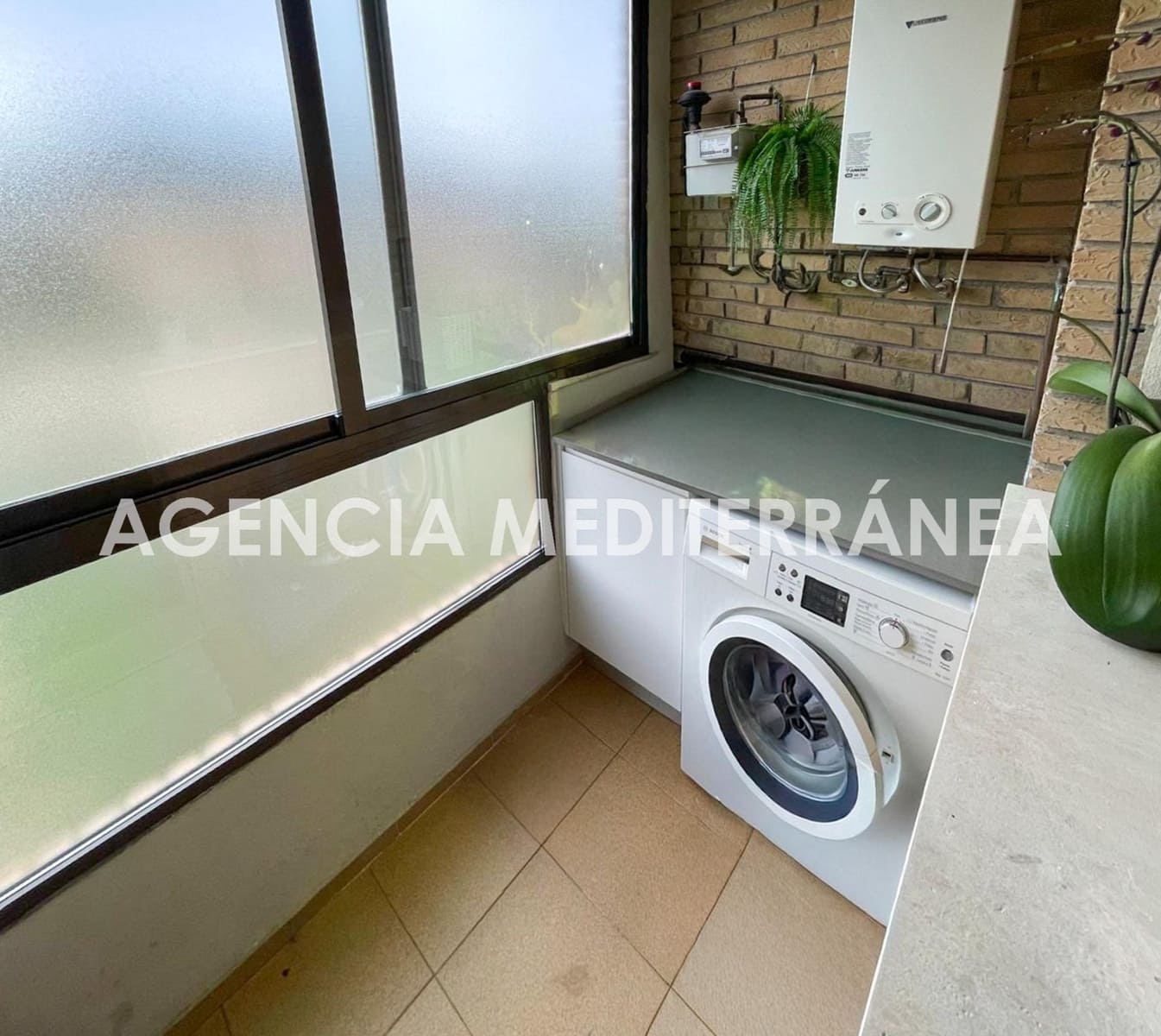 3 bedroom Flat for sale in Riba-roja de Turia - € 213,900 (Ref: 9551646)