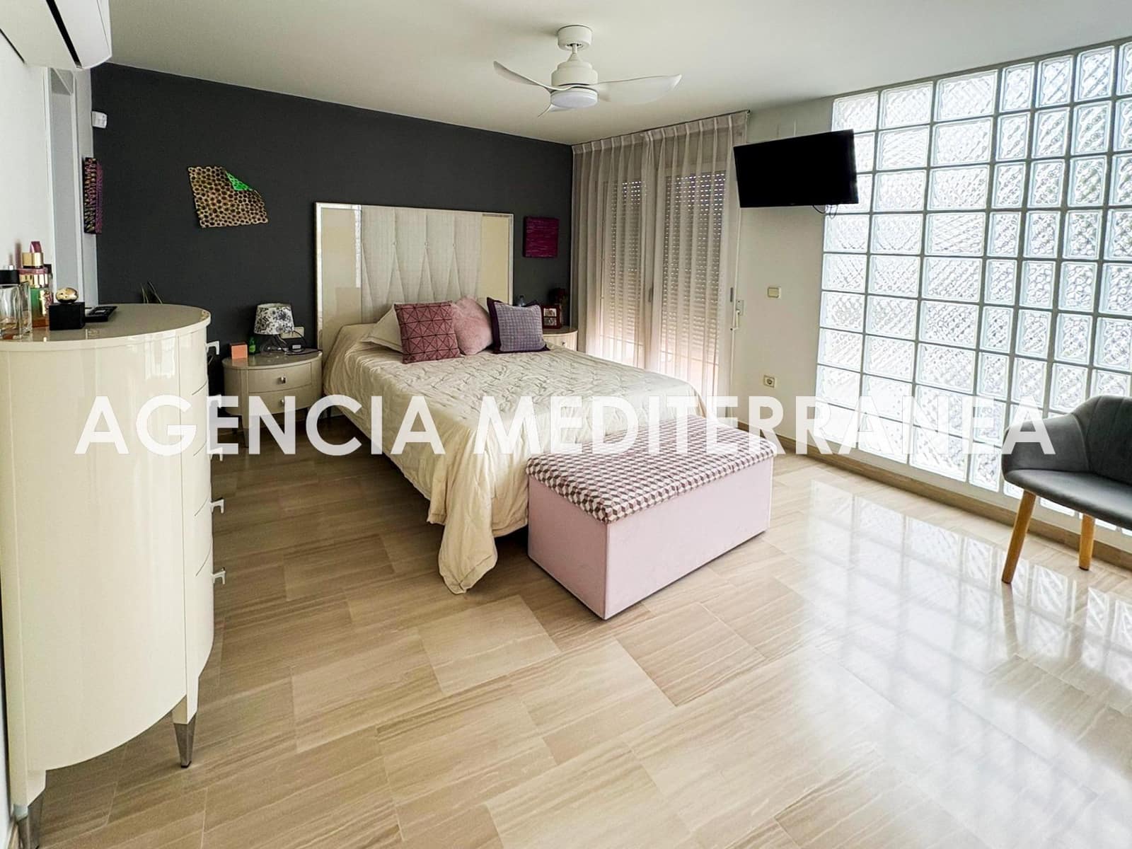 4 sypialnia Willa na sprzedaż w L'Eliana z basenem - 655 000 € (Ref: 9551647)