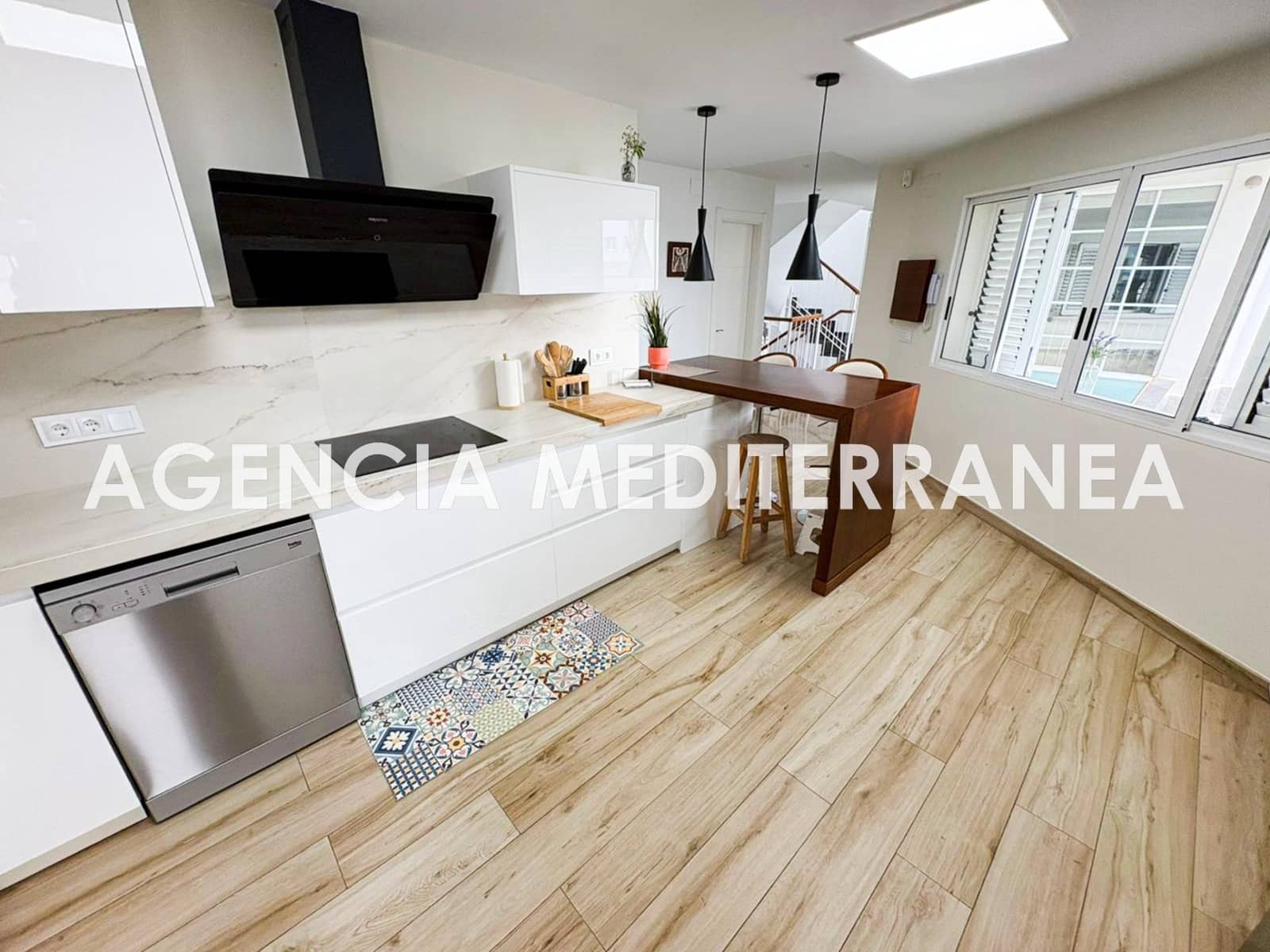 4 sypialnia Willa na sprzedaż w L'Eliana z basenem - 655 000 € (Ref: 9551647)