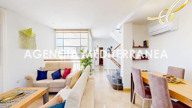 4 sovrum Villa till salu i L'Eliana med pool - 655 000 € (Ref: 9551647)