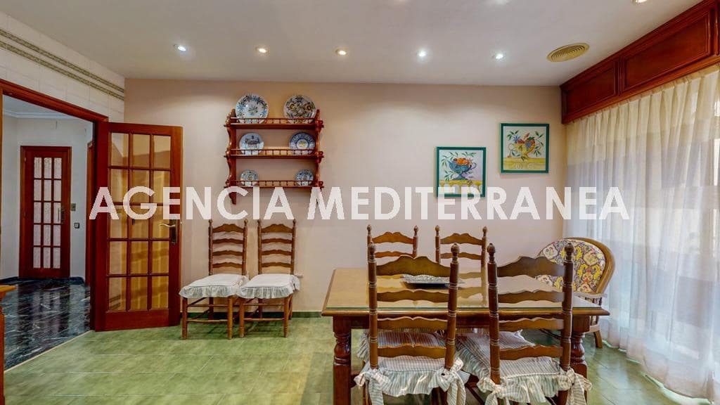 4 sovrum Lägenhet till salu i Silla - 239 000 € (Ref: 9551651)