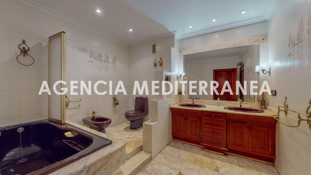 4 sovrum Lägenhet till salu i Silla - 239 000 € (Ref: 9551651)