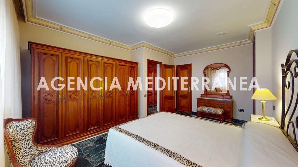 4 sovrum Lägenhet till salu i Silla - 239 000 € (Ref: 9551651)