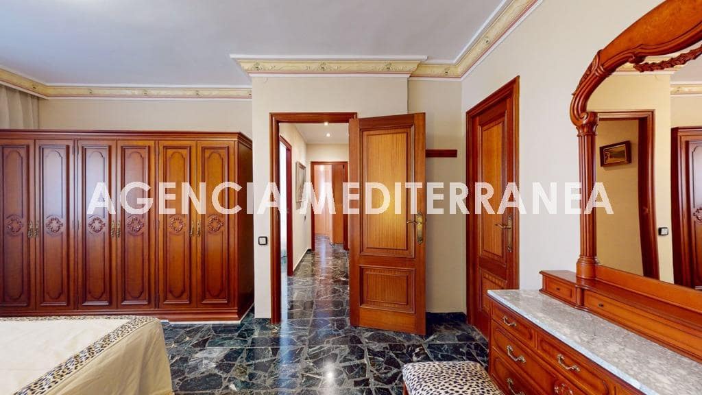 4 sovrum Lägenhet till salu i Silla - 239 000 € (Ref: 9551651)