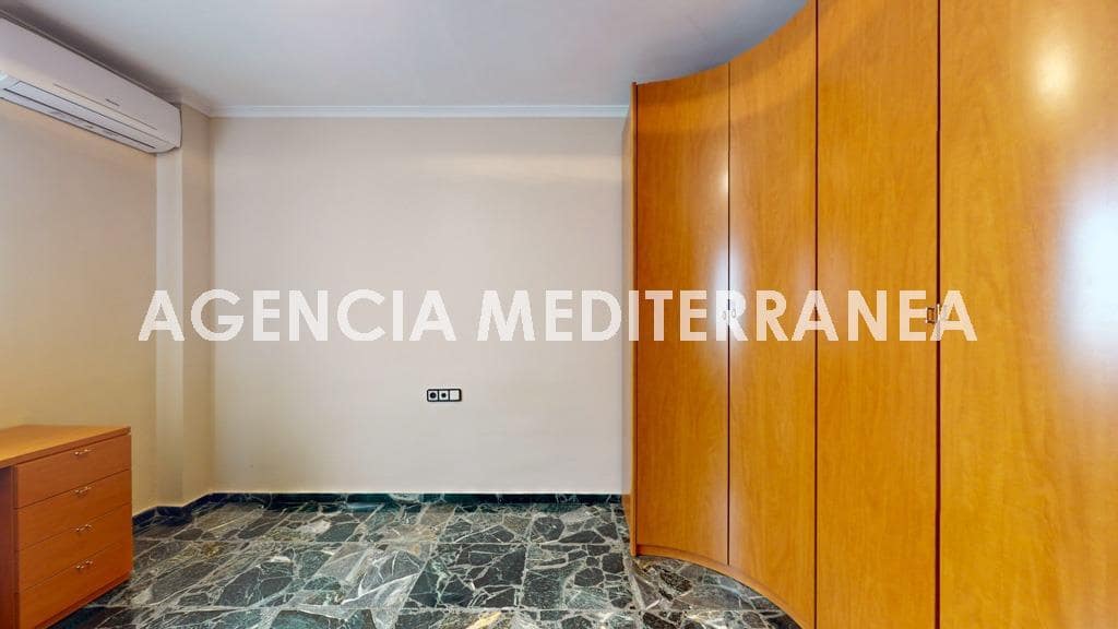 4 sovrum Lägenhet till salu i Silla - 239 000 € (Ref: 9551651)