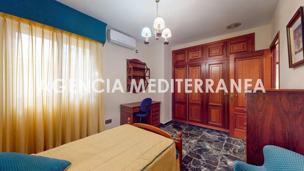 4 sovrum Lägenhet till salu i Silla - 239 000 € (Ref: 9551651)