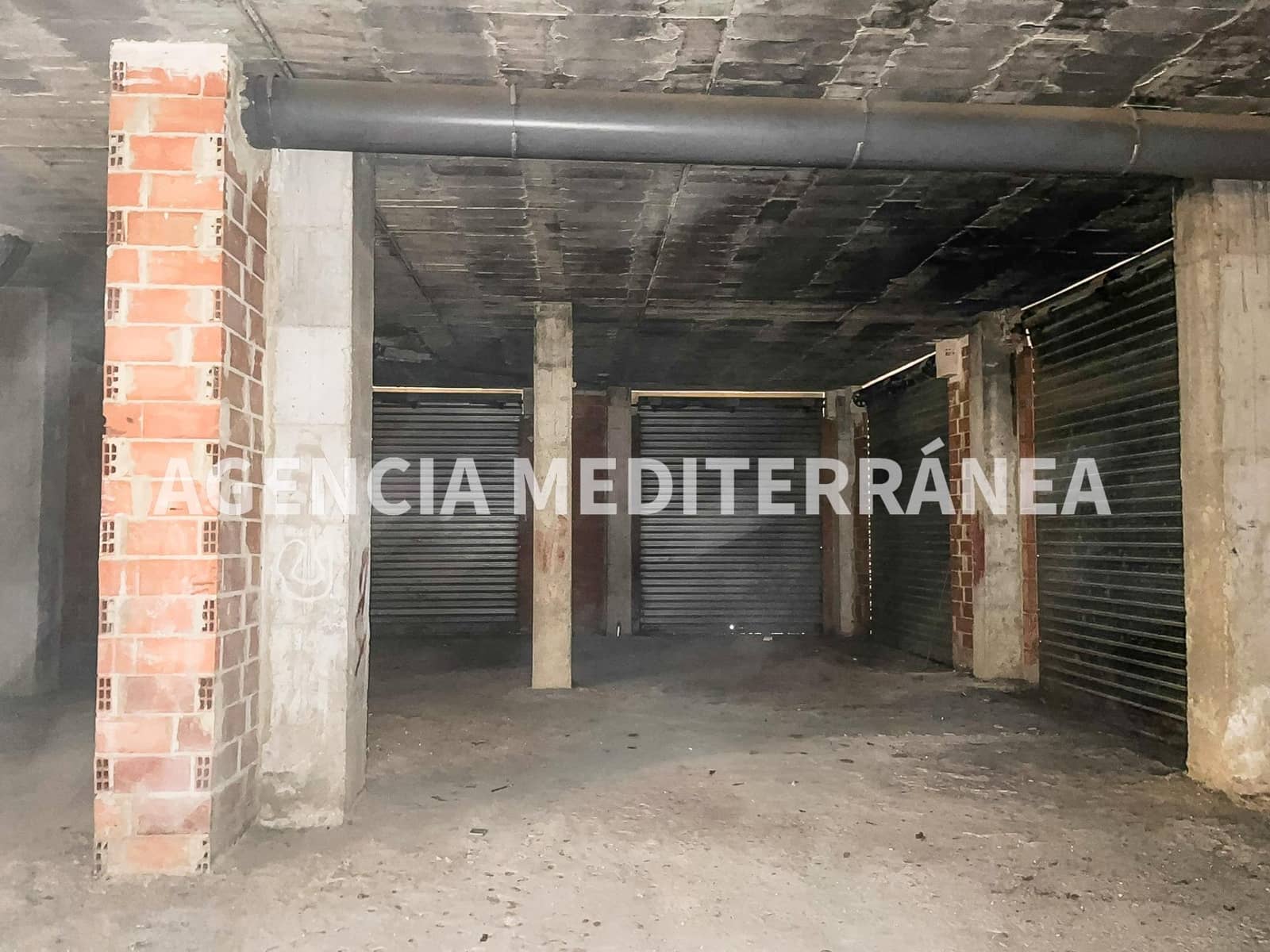Comercial para venda em Alcasser - 155 000 € (Ref: 9551652)