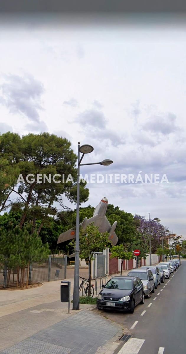 1 slaapkamer Appartement te koop in Valencia stad met garage - € 210.000 (Ref: 9551653)