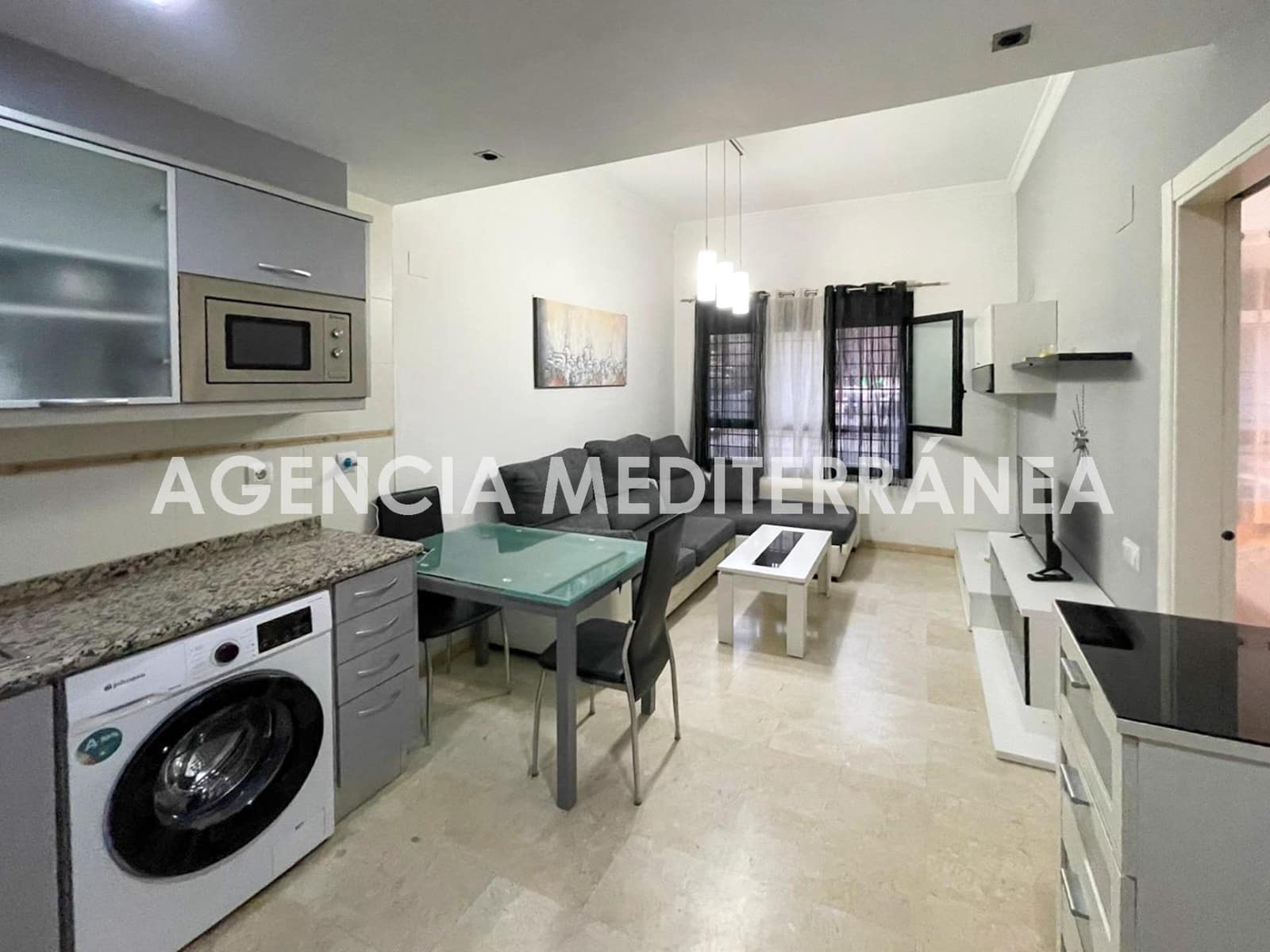 1 slaapkamer Appartement te koop in Valencia stad met garage - € 210.000 (Ref: 9551653)