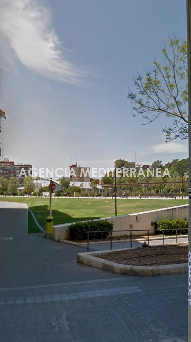 2 soveværelse Lejlighed til salg i Valencia by - € 245.000 (Ref: 9561908)