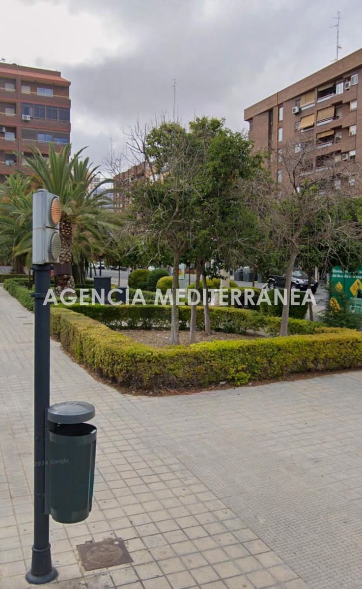 2 soveværelse Lejlighed til salg i Valencia by - € 245.000 (Ref: 9561908)