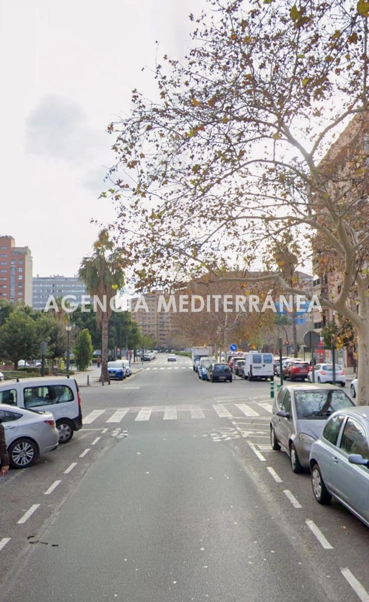 2 soveværelse Lejlighed til salg i Valencia by - € 245.000 (Ref: 9561908)