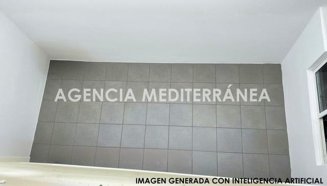 4 bedroom Townhouse for sale in Sagunto / Sagunt with garage - € 239,000 (Ref: 9561911)