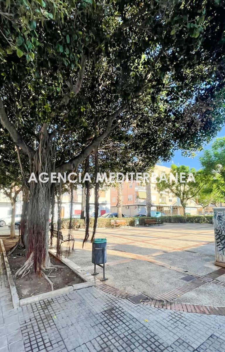 4 bedroom Townhouse for sale in Sagunto / Sagunt with garage - € 239,000 (Ref: 9561911)