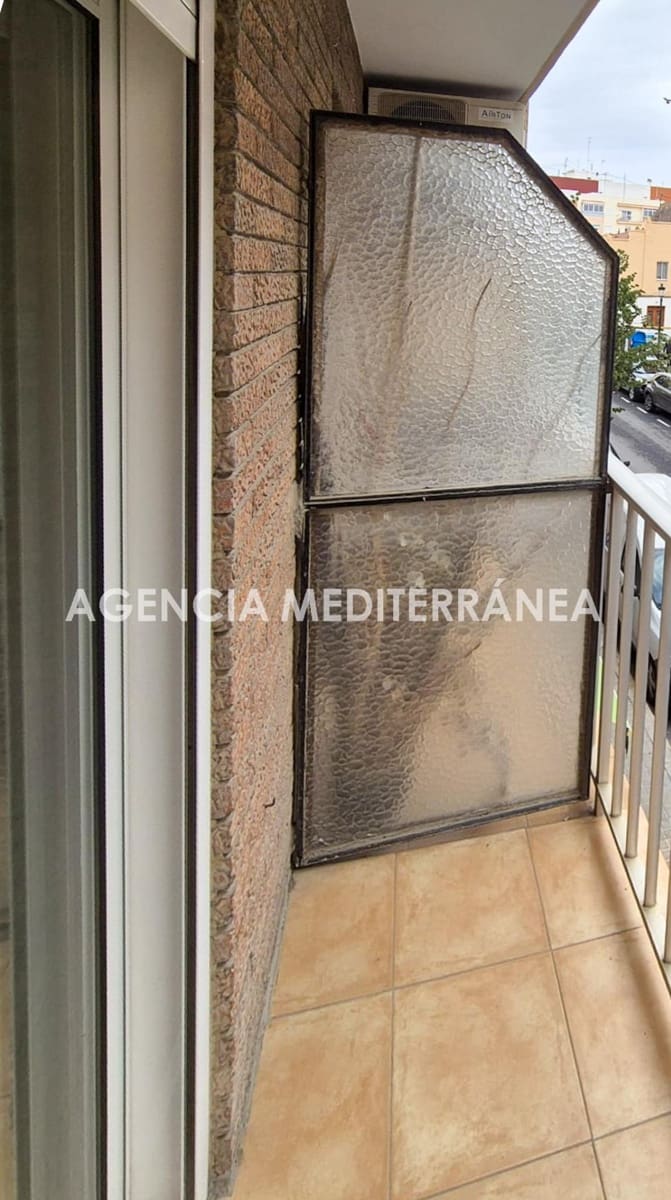 2 bedroom Flat for sale in Valencia city - € 290,000 (Ref: 9568754)