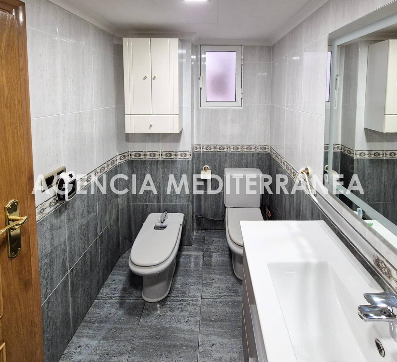 2 bedroom Flat for sale in Valencia city - € 290,000 (Ref: 9568754)