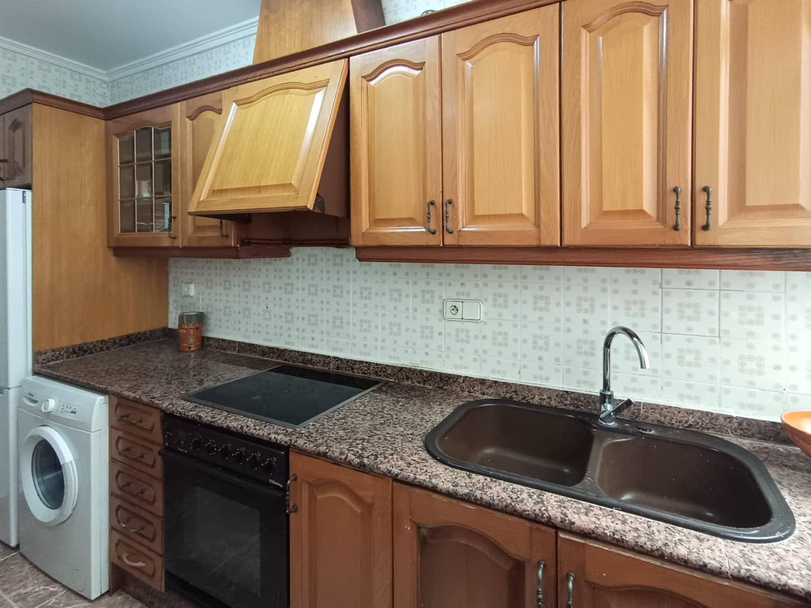 Piso de 4 habitaciones en València ciudad en venta - 265.000 € (Ref: 9571277)