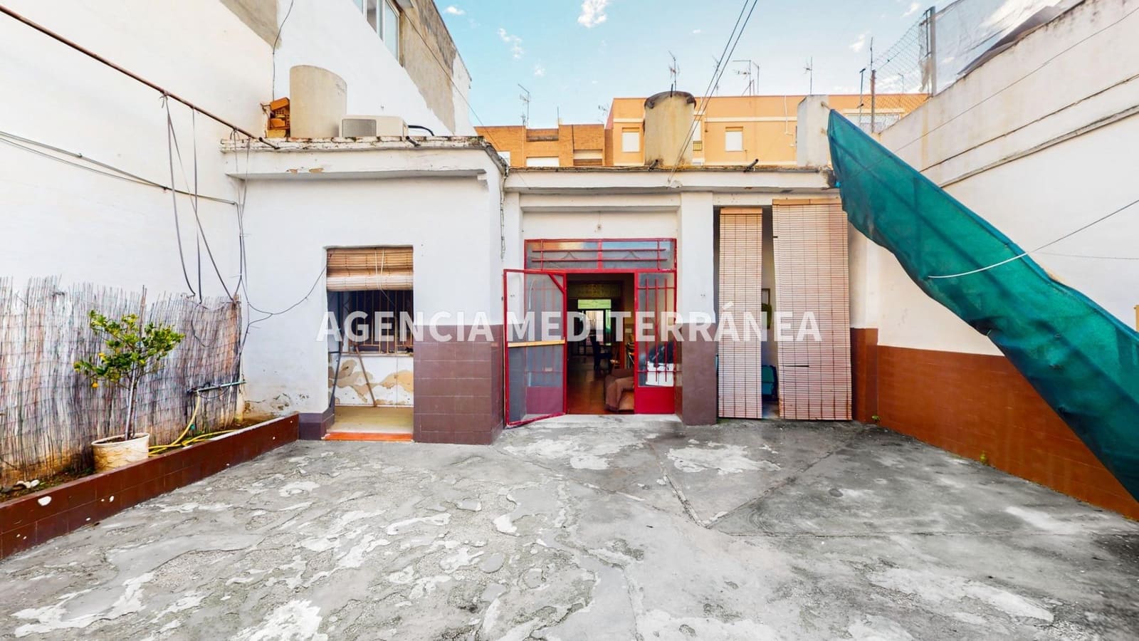 3 bedroom Bungalow for sale in Picassent - € 235,000 (Ref: 9574711)