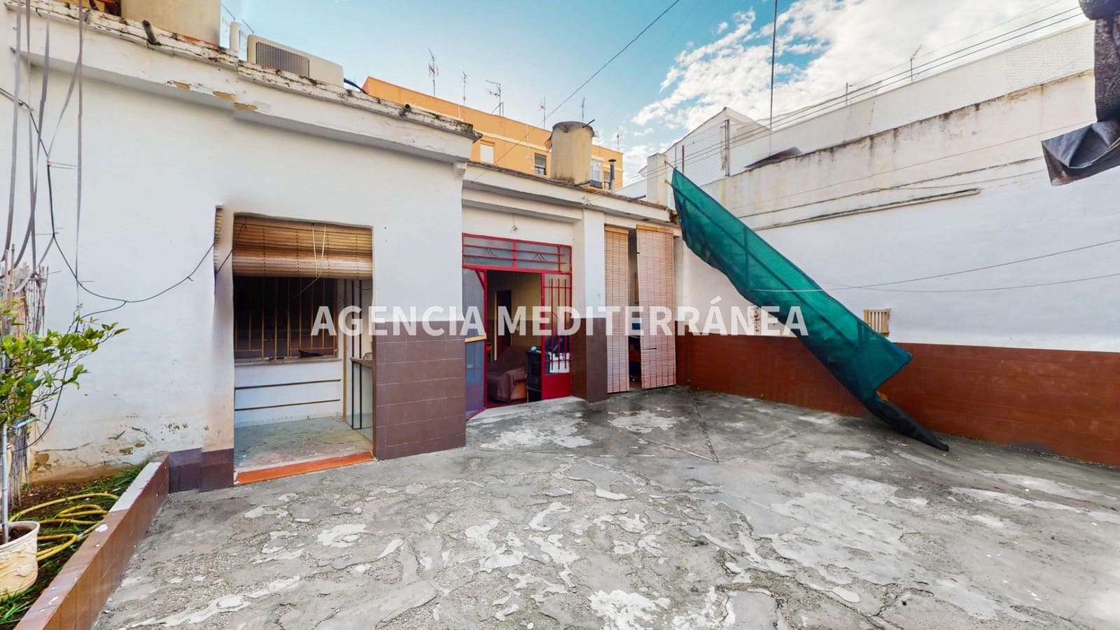 3 bedroom Bungalow for sale in Picassent - € 235,000 (Ref: 9574711)