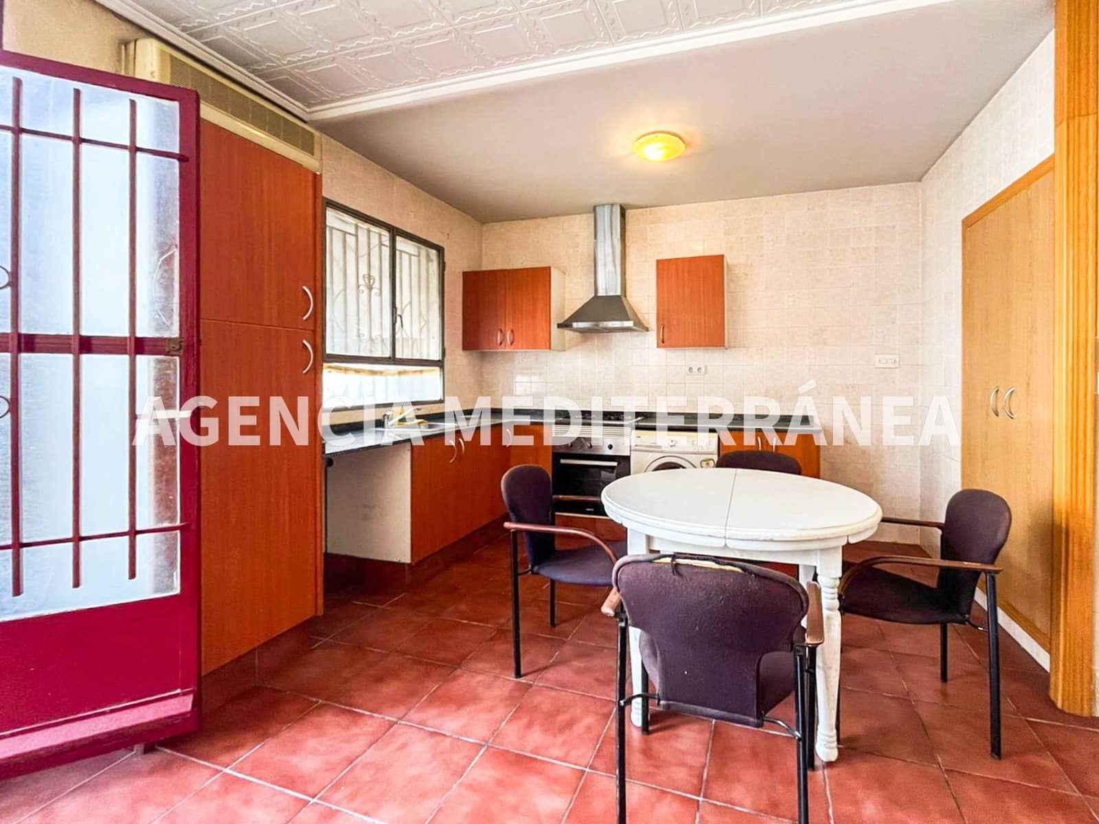 3 bedroom Bungalow for sale in Picassent - € 220,000 (Ref: 9574711)