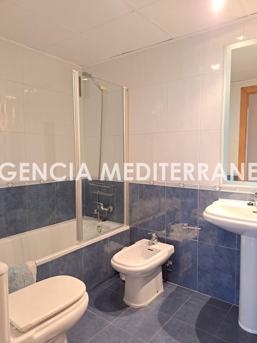 Appartement de 3 chambres à louer à Valence ville avec piscine garage - 1 800 € (Ref: 9583014)