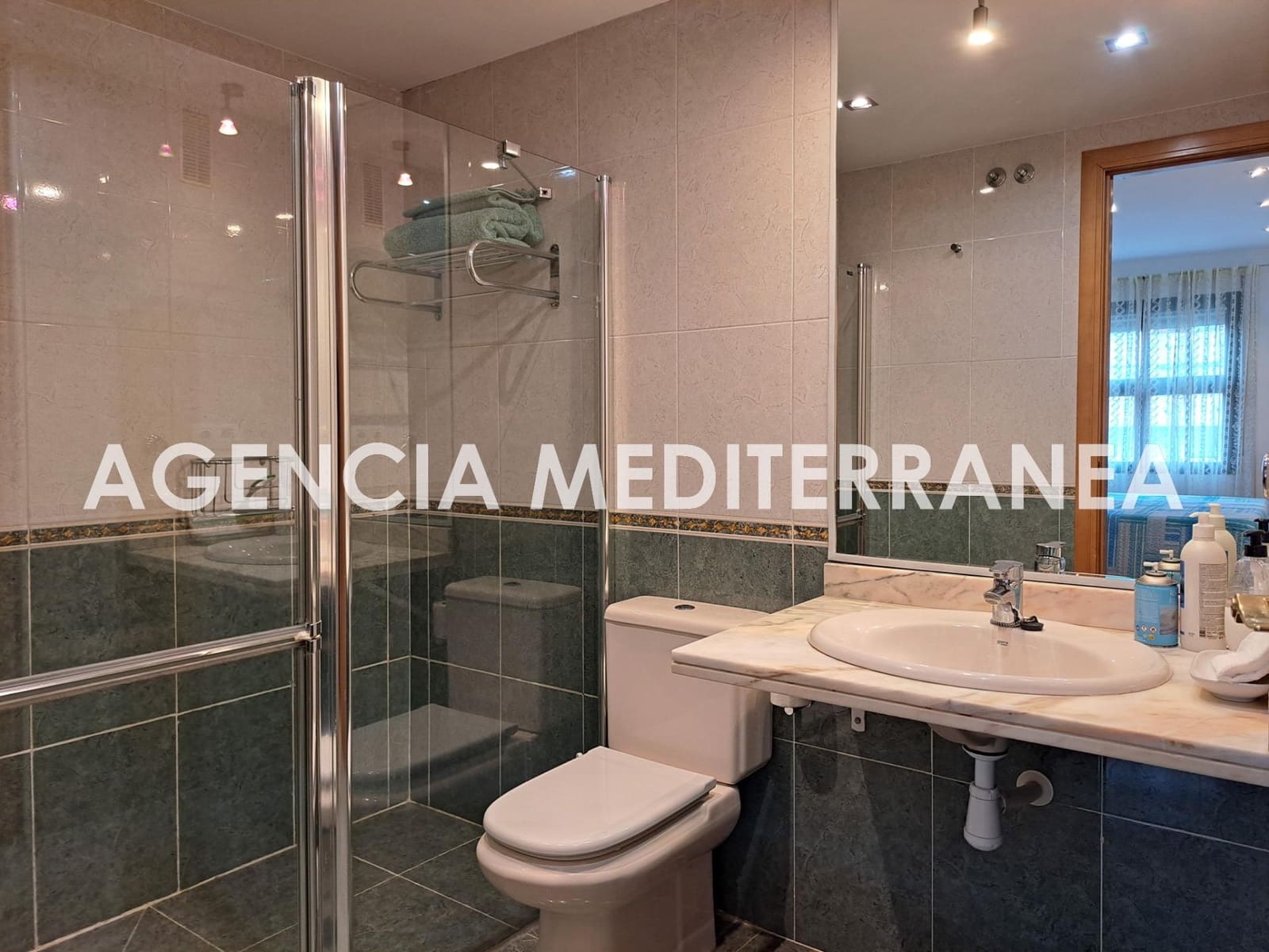 Appartement de 3 chambres à louer à Valence ville avec piscine garage - 1 800 € (Ref: 9583014)