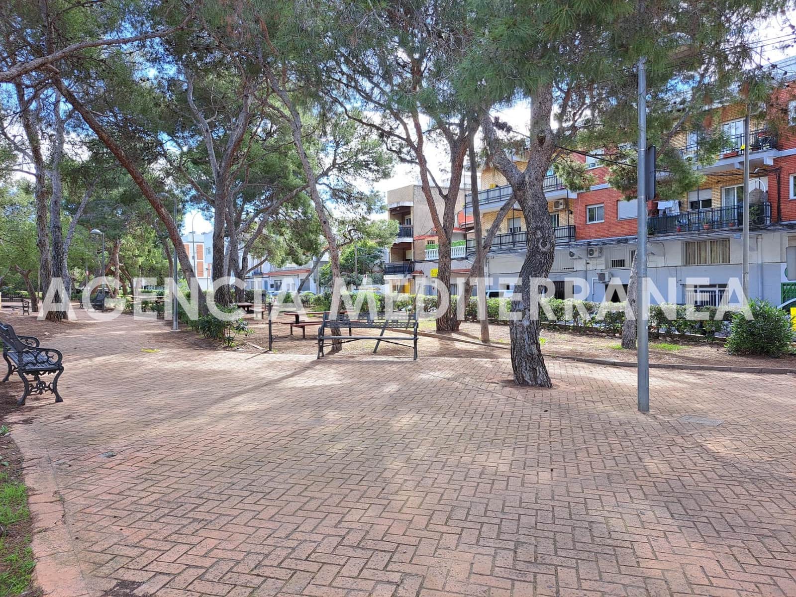 Działka budowlana na sprzedaż w La Canada - 235 000 € (Ref: 9586605)