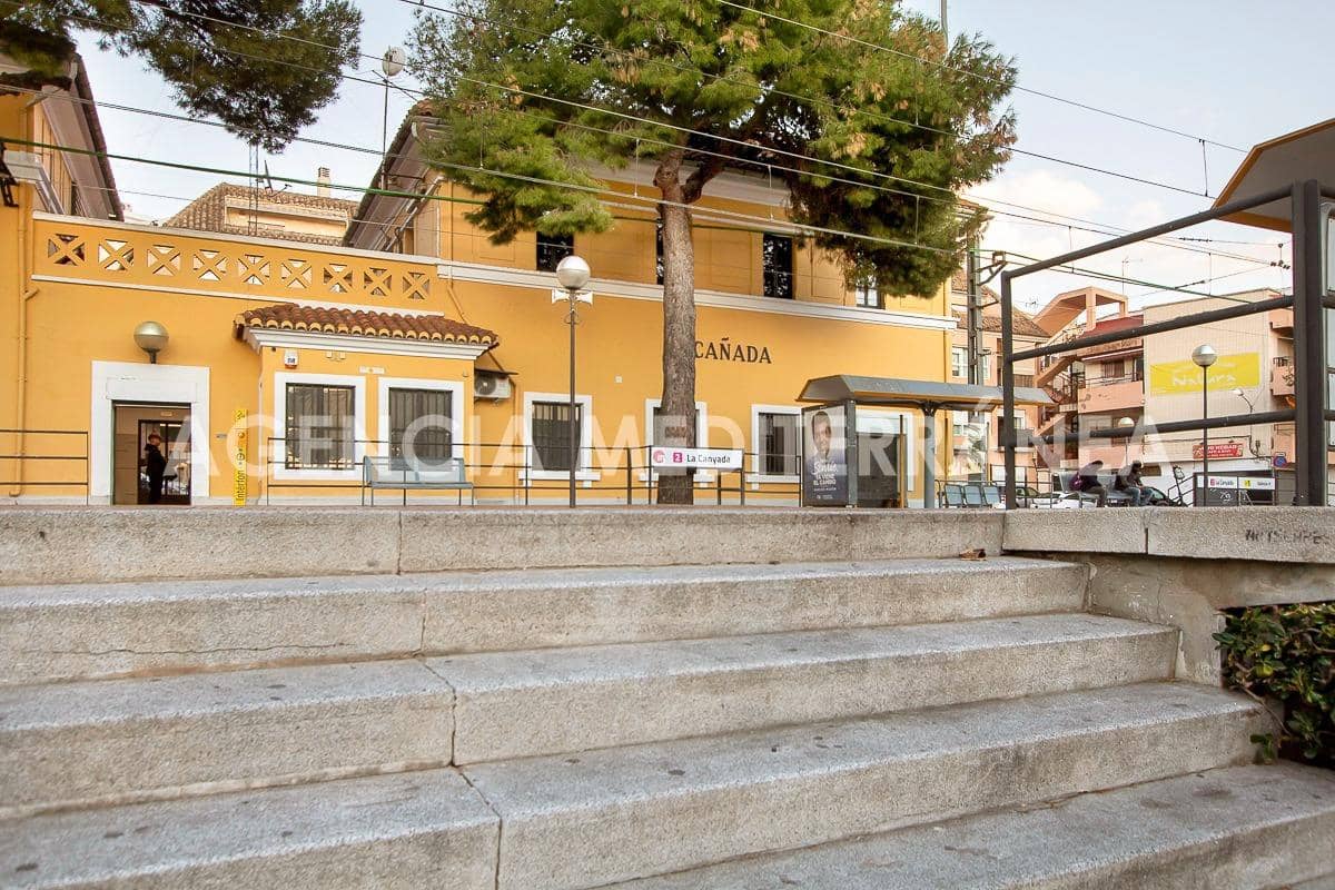 Tomt till salu i La Canada - 225 000 € (Ref: 9586606)