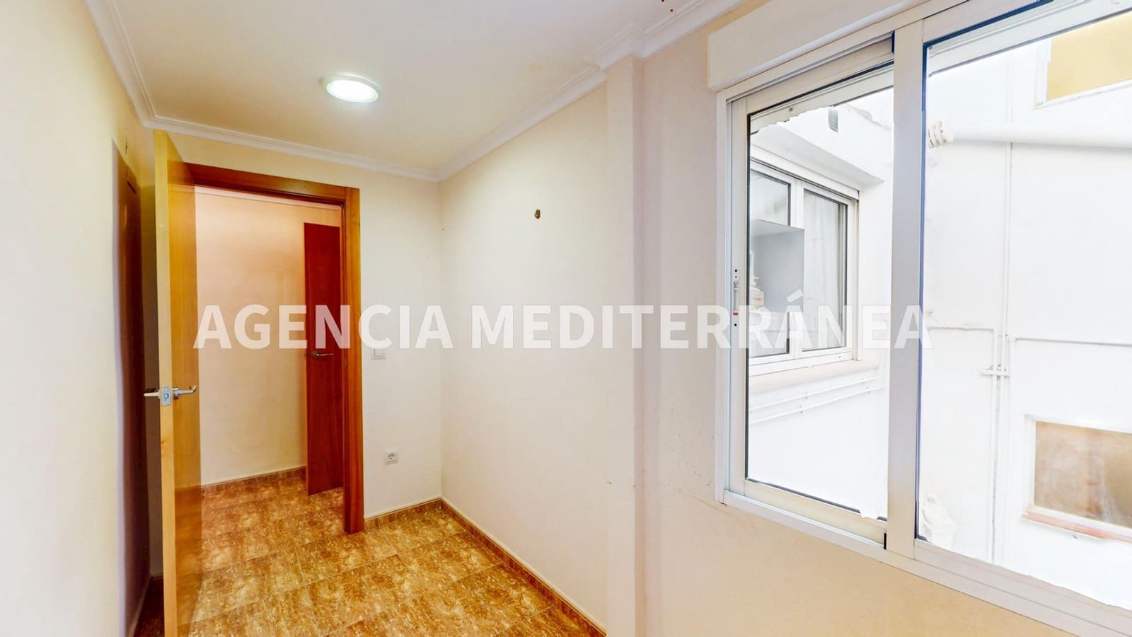 3 bedroom Flat for sale in Alcasser - € 137,000 (Ref: 9591402)