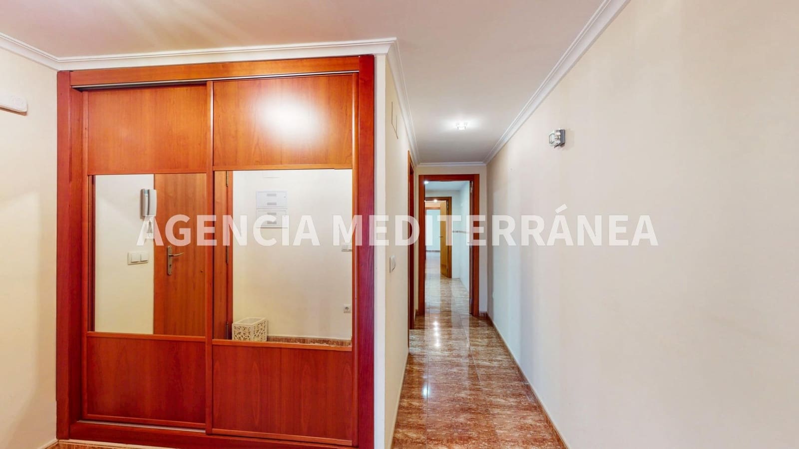 3 bedroom Flat for sale in Alcasser - € 137,000 (Ref: 9591402)