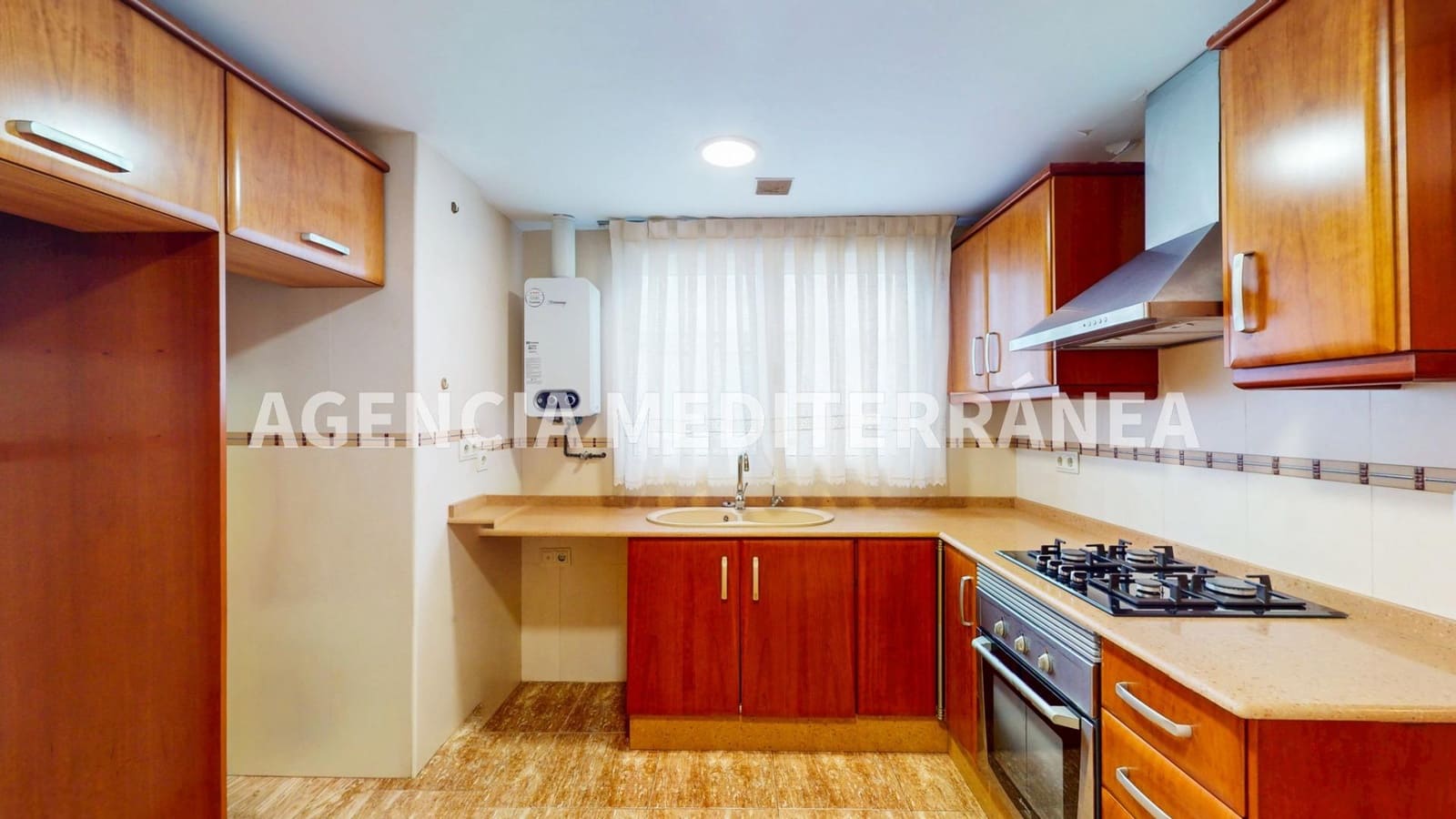 3 bedroom Flat for sale in Alcasser - € 137,000 (Ref: 9591402)