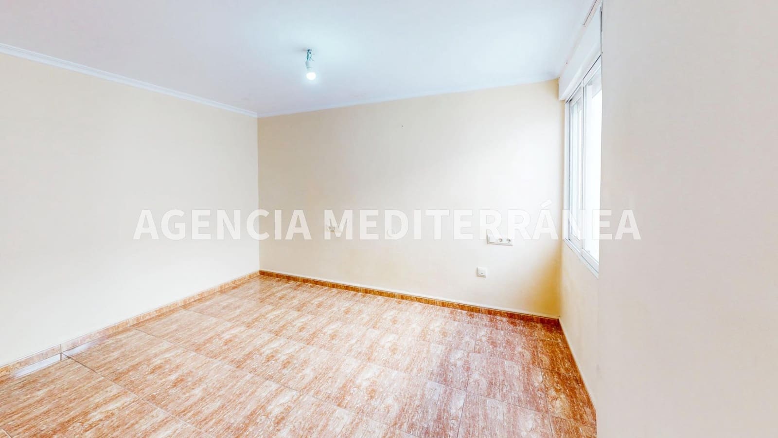 3 bedroom Flat for sale in Alcasser - € 137,000 (Ref: 9591402)