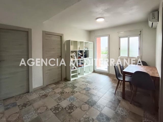 3 bedroom Flat for sale in Tres Forques, Valencia city - € 169,000 (Ref: 9596251)