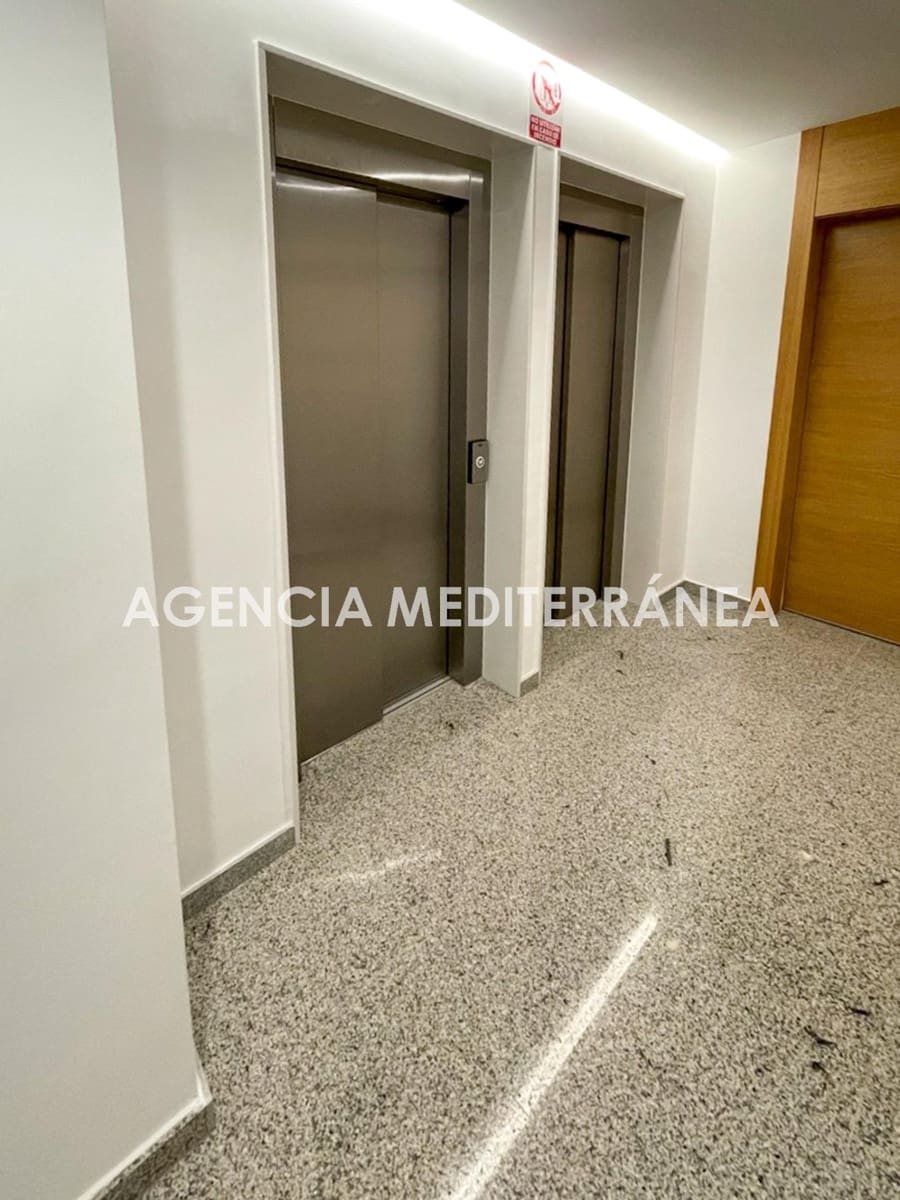 1 bedroom Apartment for sale in Valencia city - € 320,000 (Ref: 9596252)
