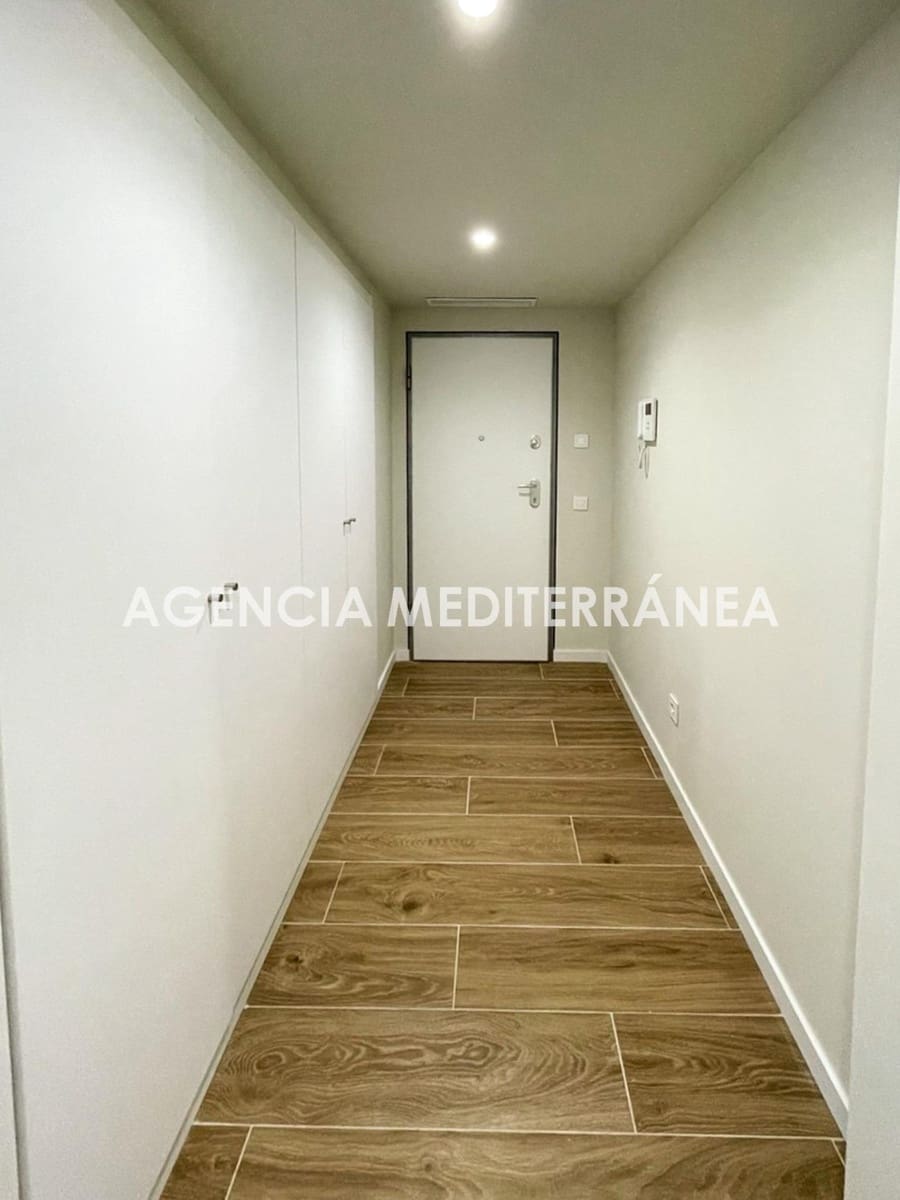 1 bedroom Apartment for sale in Valencia city - € 320,000 (Ref: 9596252)