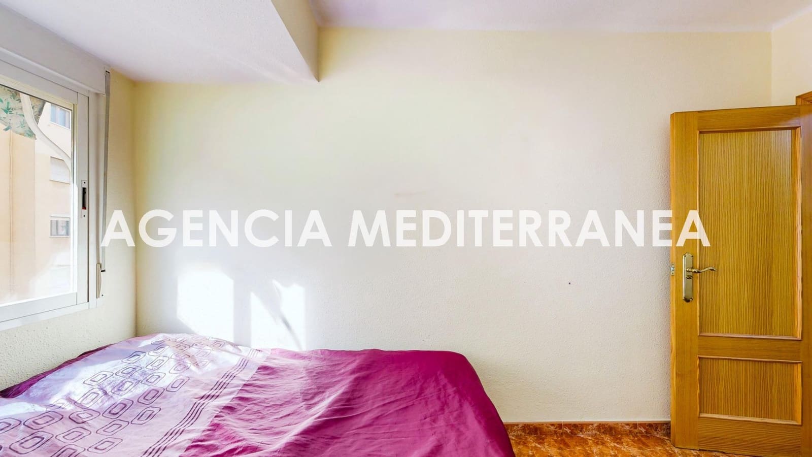 3 bedroom Flat for sale in Valencia city - € 265,000 (Ref: 9596253)