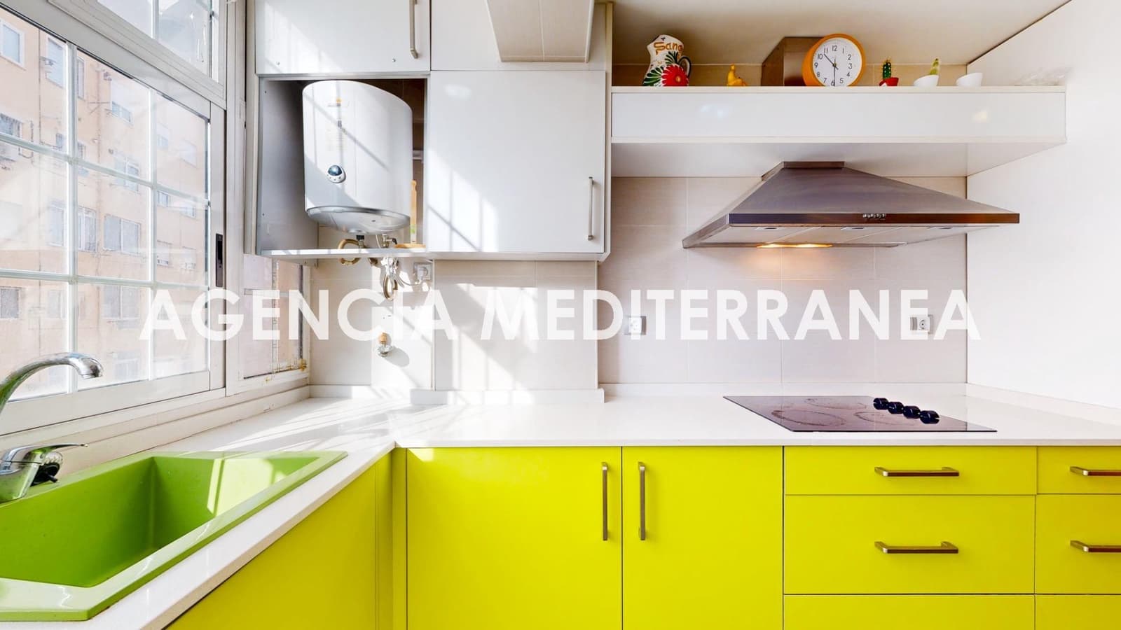 3 bedroom Flat for sale in Valencia city - € 265,000 (Ref: 9596253)