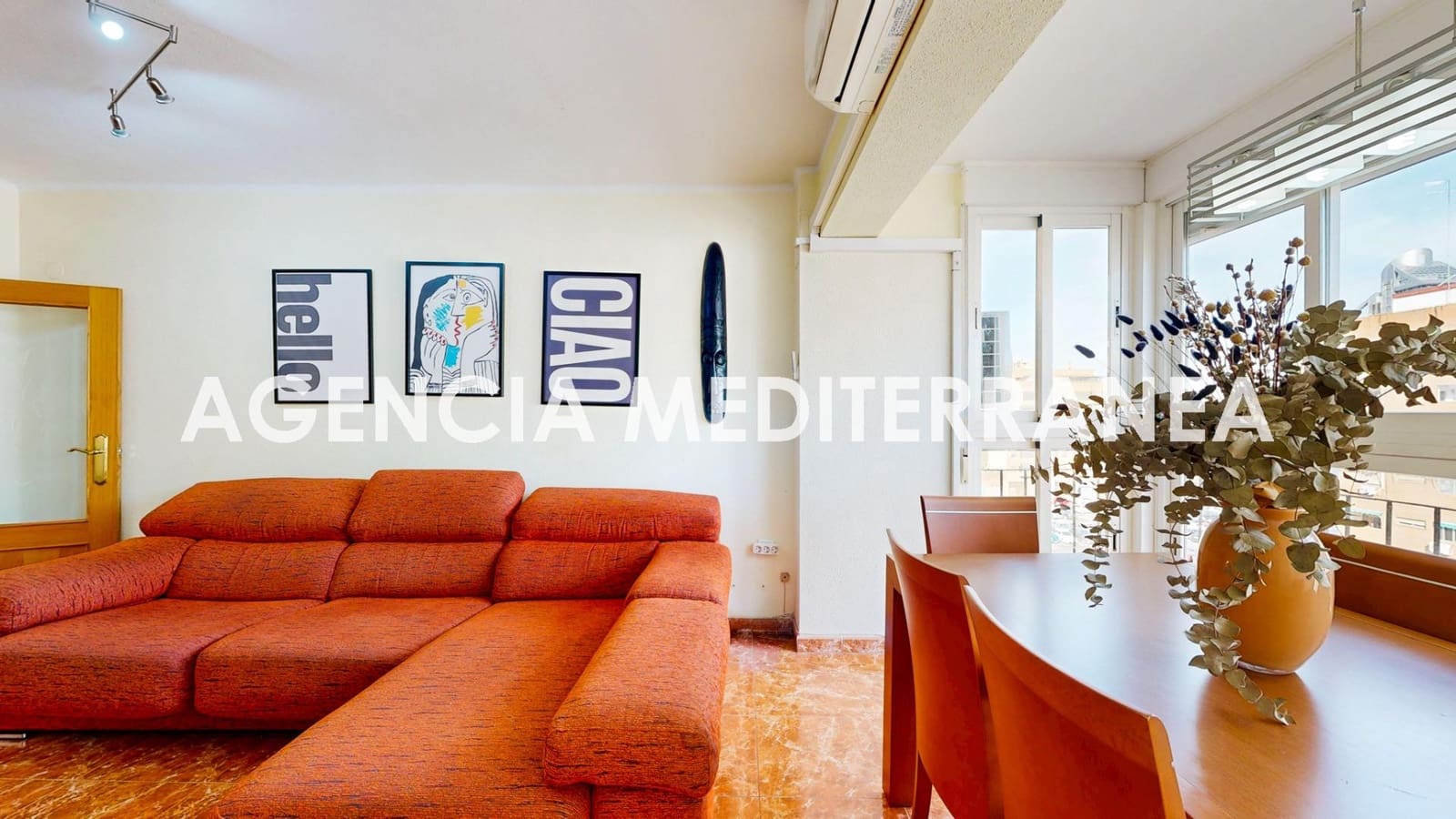 3 bedroom Flat for sale in Valencia city - € 265,000 (Ref: 9596253)