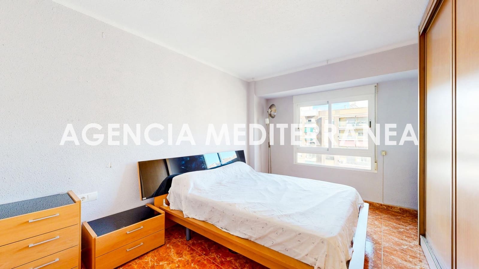 3 bedroom Flat for sale in Valencia city - € 265,000 (Ref: 9596253)