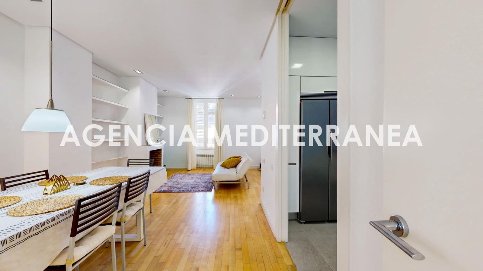 Piso de 3 habitaciones en València ciudad en alquiler - 3.300 € (Ref: 9599632)