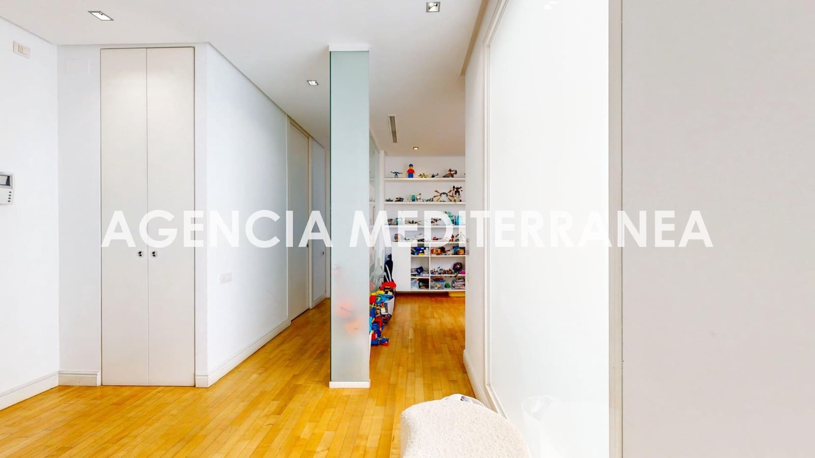 Piso de 3 habitaciones en València ciudad en alquiler - 3.300 € (Ref: 9599632)