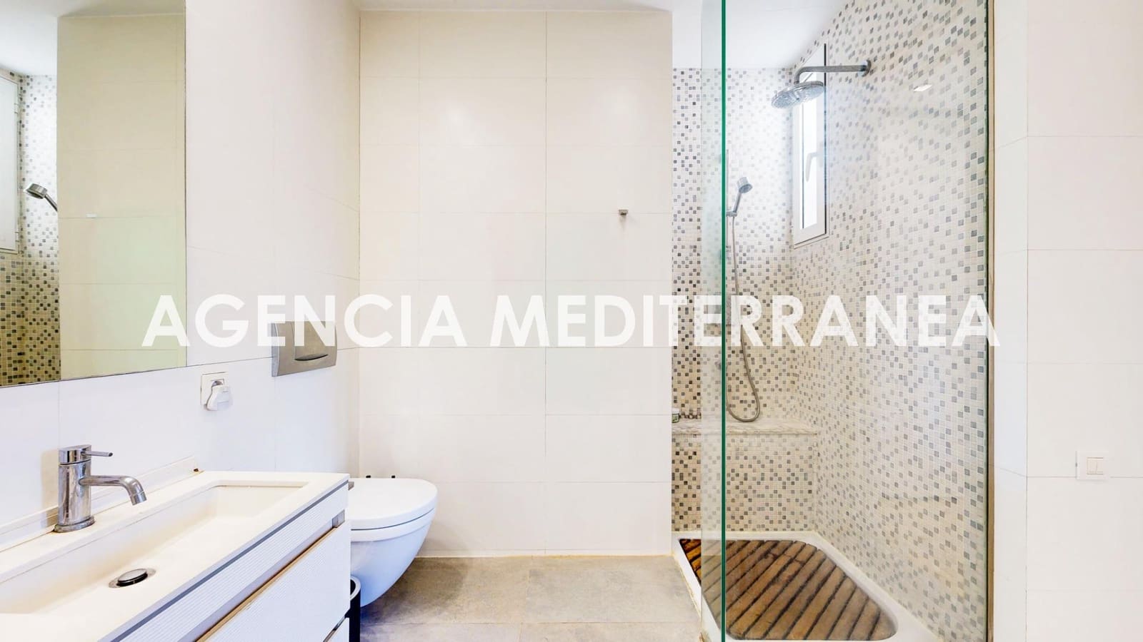 Piso de 3 habitaciones en València ciudad en alquiler - 3.300 € (Ref: 9599632)